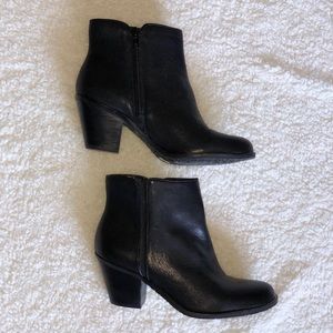 Arturo Chiang Booties!